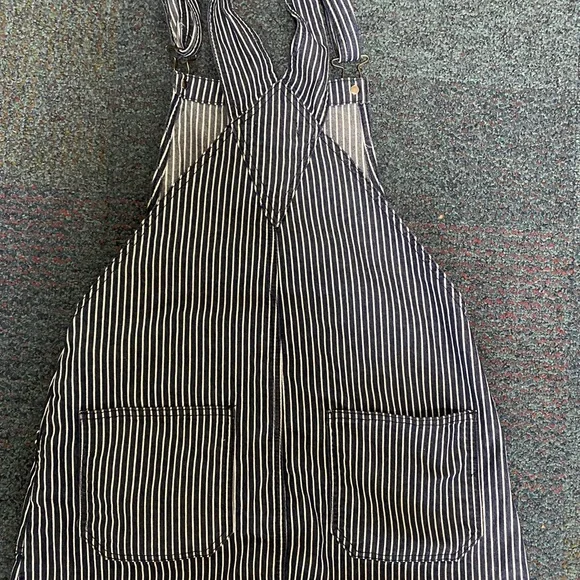 Altar’d State Overall Dress. Size S. Comfy fabric and only worn 3-4 times! - Picture 5 of 7